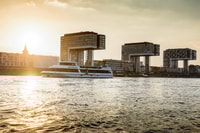 Cologne, Panoramic City Cruise - Housity
