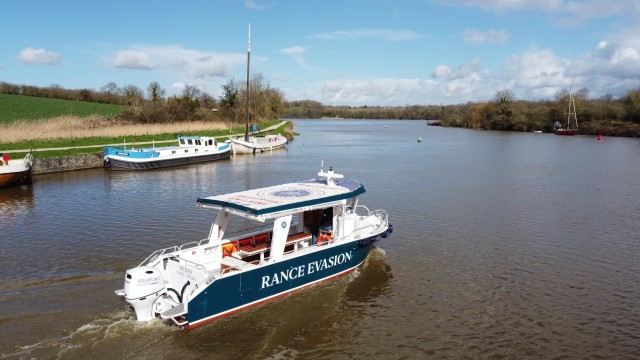 Visit Dinan  St Samson/R Boat trip on the river La Rance in Saint-Malo