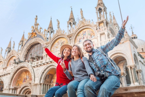 Stare Miasto w Wenecji podkreśla prywatną pieszą wycieczkę4 godziny: Stare Miasto, Rialto i Pałac Contarini del Bovolo