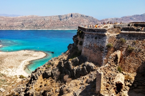 Vanuit de gebieden van Chania: Dagtrip Gramvousa-eiland en Balos-strandAfhalen van Chania