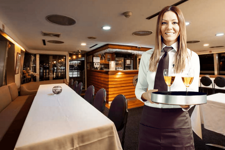 Sydney Harbour: 3-Hour Lunch Cruise with Live Music