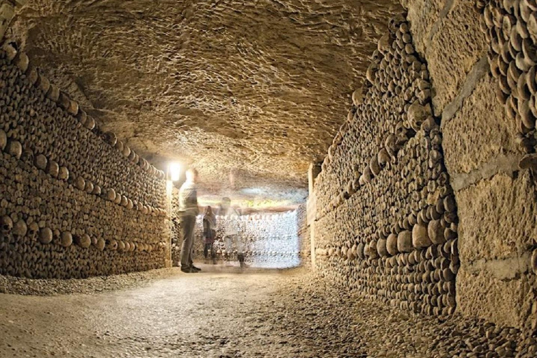 Paris Catacombs Guided Tour With Restricted Rooms Paris: Skip-the-Line Catacombs Tour with Restricted Areas