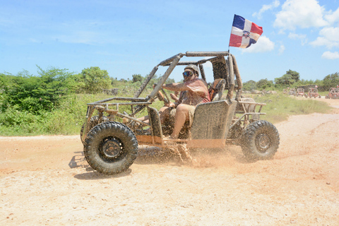 Buggy Tigre Selvagem: As melhores excursões de buggy em Punta CanaBuggy familiar (até 4 pessoas)