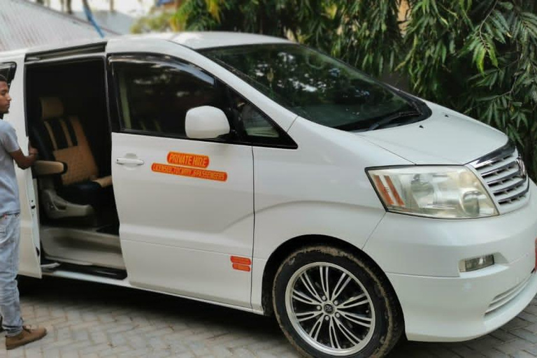 Zanzibar : Reliable Taxi and Transfers services