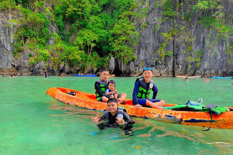 El Nido: Island Hopping Tour A