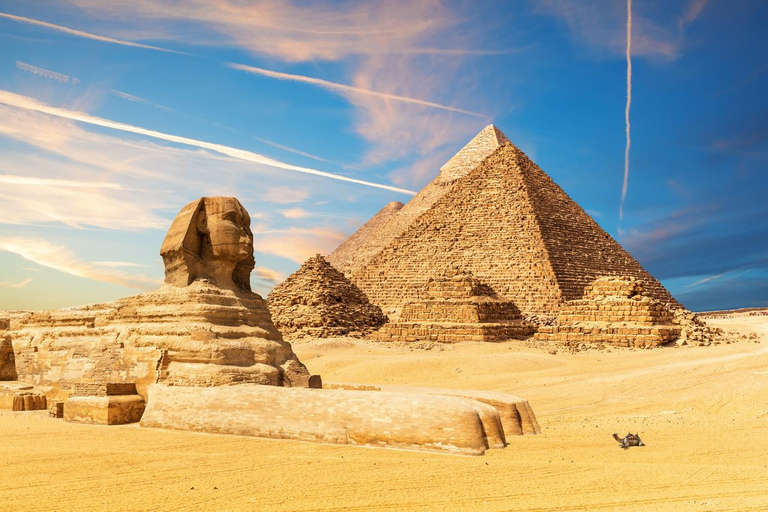 Hurghada: Cairo Pyramids, GEM & Citadel Tour by Flight Hurghada: Cairo Day Trip by Plane with Lunch & Guide