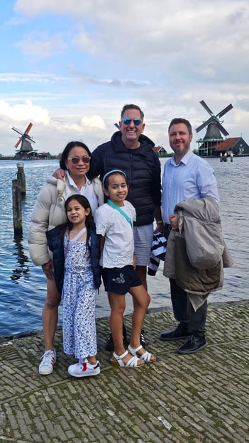 Tour privato in furgone Mercedes: Zaandam, Zaanse Schans e Volendam