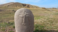 Burana Tower & Bishkek City (Geschiedenis, gebouwen en beelden) - Housity