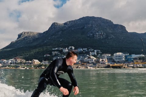 Cape Town: 6-Day Surf Camp with professional surfer