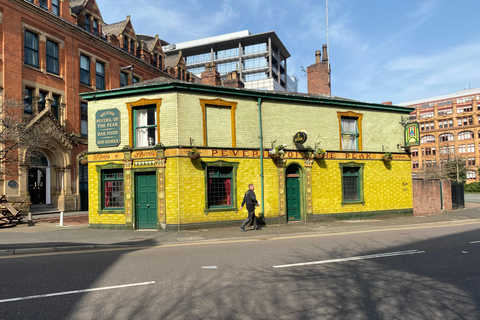 Manchester: Private City Tour with unique pub stop.