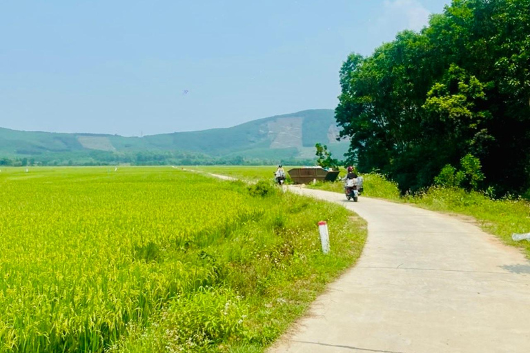 Hoi An till Marble-Monkey Mountain &amp; Hai Van Pass med motorcykel