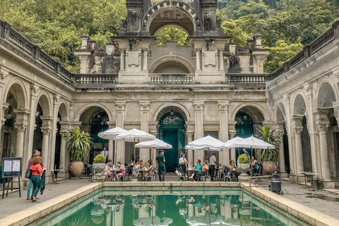 Rio de Janeiro: Private Guide and Car at Your Disposal