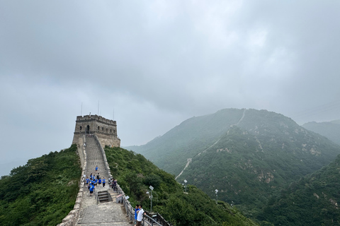 Beijing: Badaling Great Wall Ticket with Optional Cable Car Entrance Ticket+Round Trip Cable Car Ticket