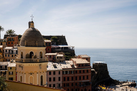 From Florence: Cinque Terre Day Trip with stop in Pisa Cinque Terre: Semi-Private Tour