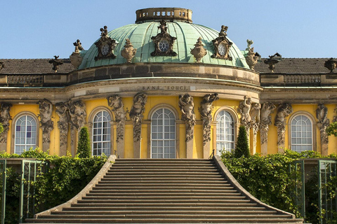 Berlin : Visite guidée privée de Potsdam - Visite privée en voiture