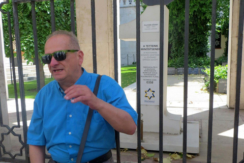 Jewish Heritage Walk: Synagogues, Shoes, Secrets Visiting Shoes by the Danube Memorial