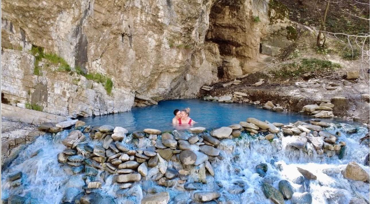Von Saranda: Permet Thermalbäder & Langarica Canyon Abenteuer