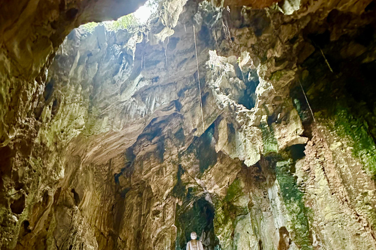 Da Nang/Hoi An: Lady Budha - Marble Mountain with Hell Cave Da Nang/Hoi An: Marble Mountain - Lady Budha half day