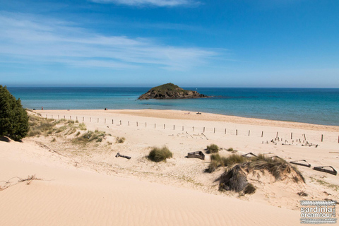 Z Cagliari: 4x4 góry i plaże w regionie ChiaCagliari: 4x4 góry i plaże w regionie Chia