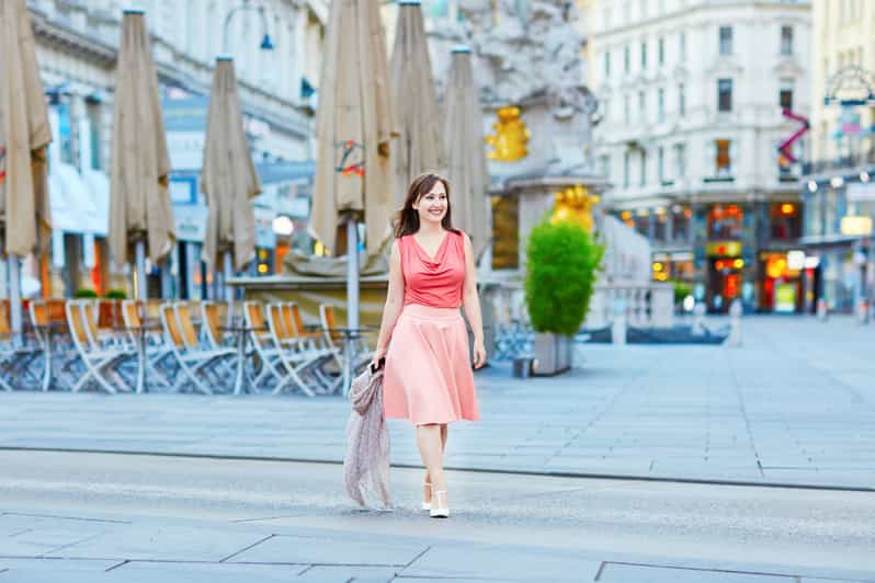 German Wine Self-Guided Tour in Munich's Old Town Wine Bars
