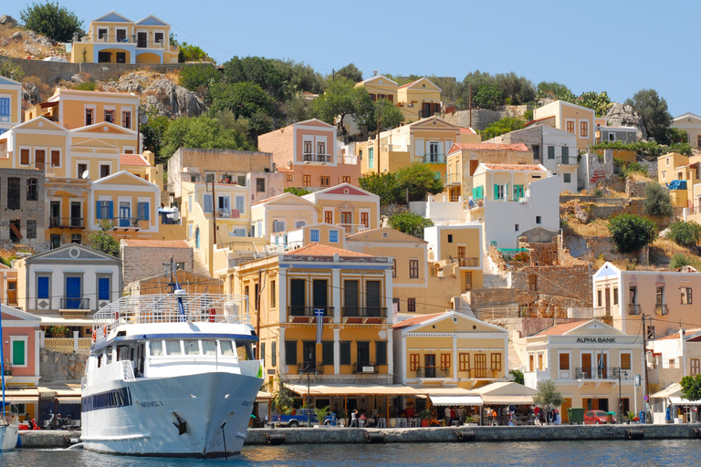 Rodes: Passeio de barco para a ilha de Symi com natação em St. GeorgePassagens de barco + traslado de Lachania, Plimmiri