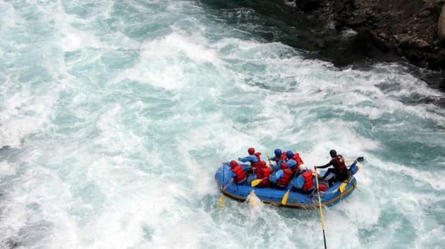 Kathmandu: Trisuli River Rafting Day Trip with Lunch