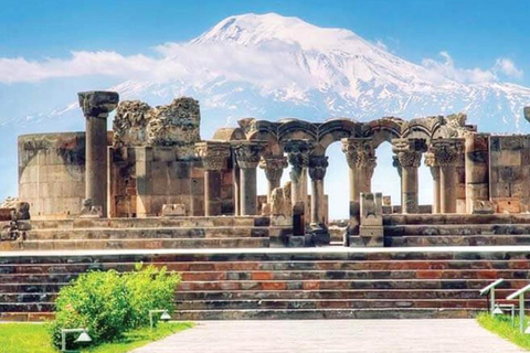 Desde Ereván: Catedral de Echmiadzin y templo de ZvartnotsTour privado con guía