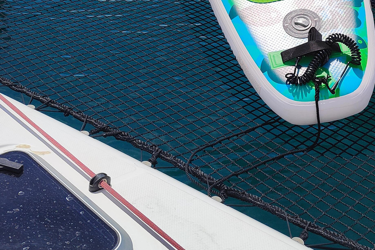 Tenerife: PRIVATE Catamaran cruise with Lunch and Drinks