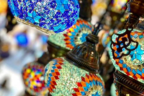 Dubai: Premium Old Town, Street Food, Souks & Boat Ride Tour Private tour with transfers