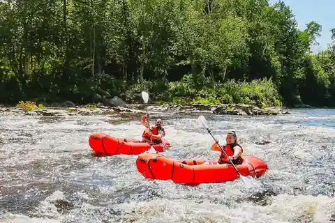 Quebec City: Montmorency River Inflatable Kayak Guided Tour