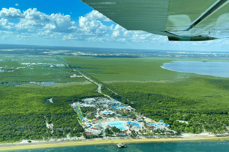 Vuelo panorámico a la Zona Hotelera de Cancún e Isla Mujeres