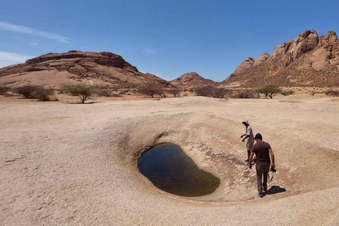 Swakopmund: Excursión de un día a Spitzkoppe con servicio de recogida del hotel