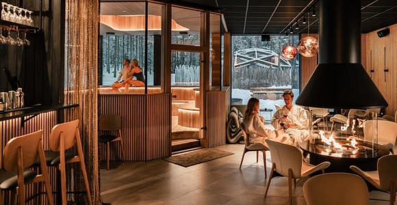 Rovaniemi: Forest Spa, Outdoor hot tubs and bathrobe dinner