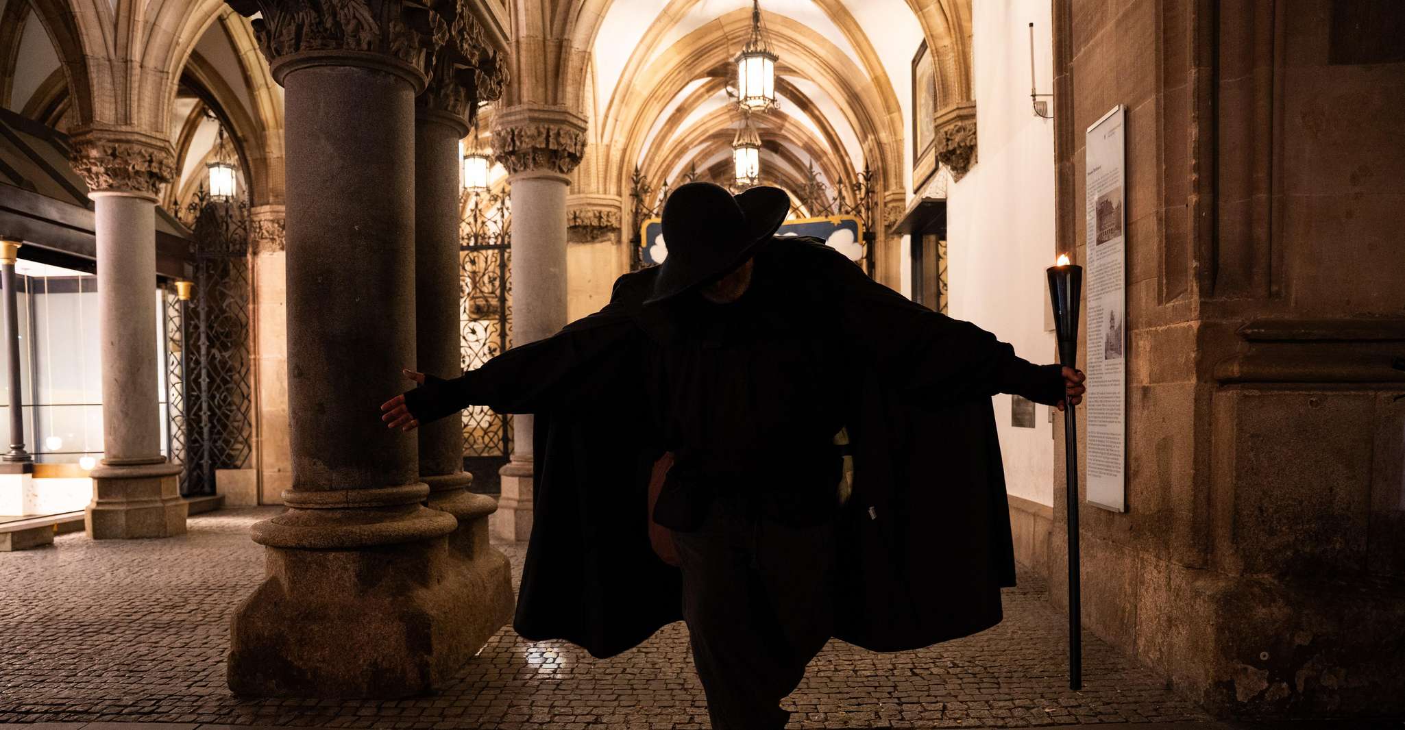 Munich: Night Watchman Torch Tour in German photo 9