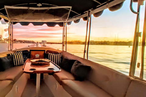 Venice Beach & Malibu View Boat Cruiser- Music Wine Sealions Wildlife, Sealions, Bird Photography Boat Cruise &Wine tour