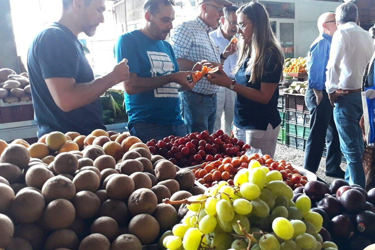 Cali: Salsa Class and Market Tour with Food Tasting