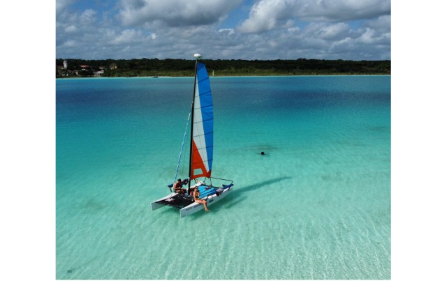 Catamaran Experience at Bacalar Lagoon (Private Tour)