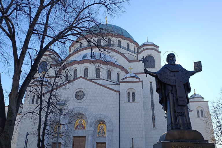 Świątynia Świętego Sawy z przewodnikiem