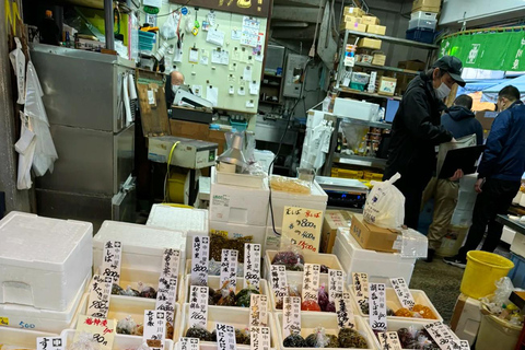 Tokyo: Toyosu Tuna Auction+Seafood Breakfast/Tsukiji Stroll Tuna Auction & Seafood Breakfast (with Meal)