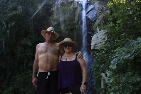 Puerto Vallarta: Crucero en megayate por YelapaCheck-in en Puerto Mágico Puerto Vallarta