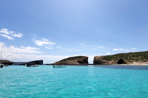 Malta: Private Boat Trip to Comino, Blue Lagoon & Gozo 4 Hours - Private Boat Trip