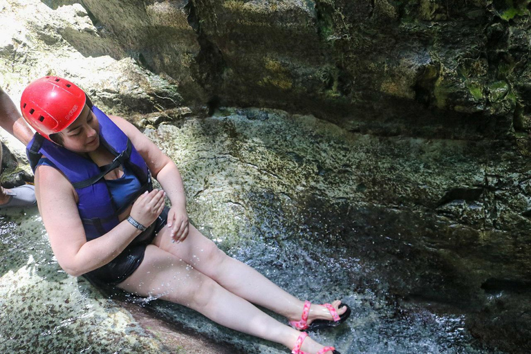 Puerto Plata: Jeep Safari Adventure to the 7 Damajagua Waterfalls