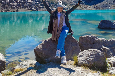 From Lima Private: Trekking in the Raura Mountain Range and its Thermal Baths