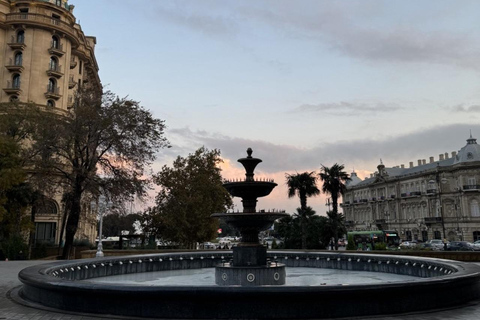 Baku: Old City Walking Tour & Coffee Storytelling Experience