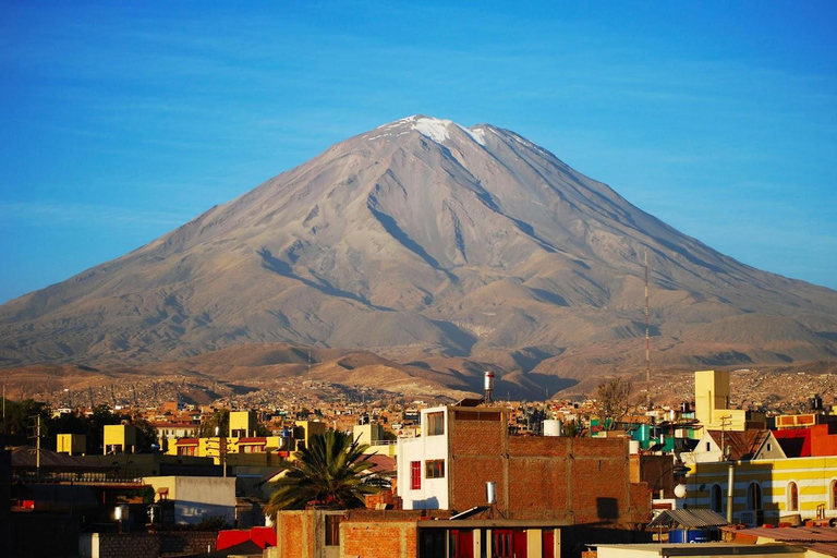 Arequipa: Caminhada de 2 dias até o vulcão MistiArequipa: Caminhada de dois dias até o vulcão Misti