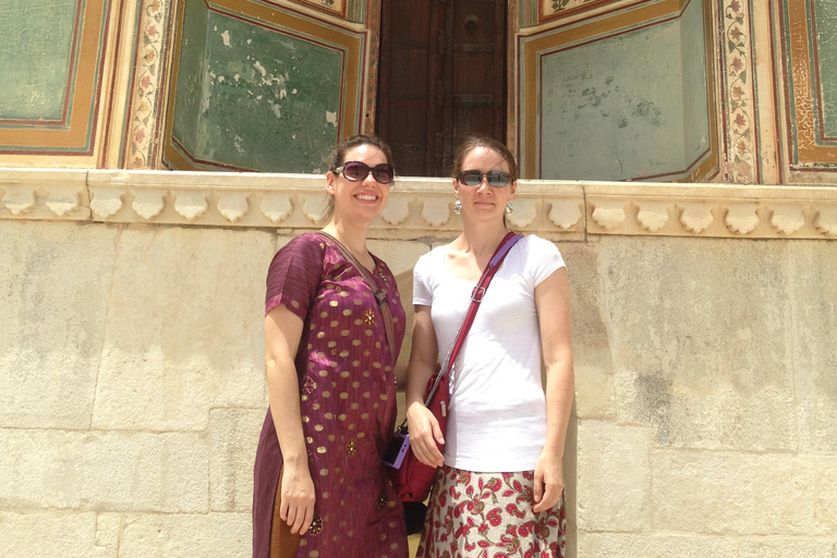 From Delhi : Jaipur Tour From Delhi - All inclusive This Optional include Car Guide only