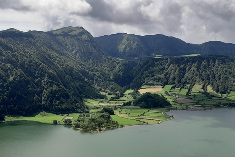 Azoren: São Miguel 2-Daagse West- & Oost-Vulkanen Tour2-Daagse eilandtour INCLUSIEF lunches