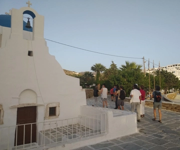 Ios: Homer's Tomb, Palaiokastro, and Cheese Tasting Tour