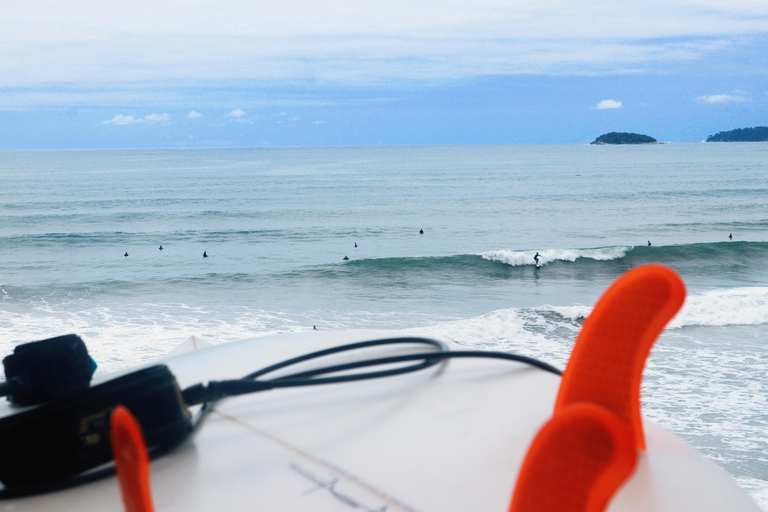 Ubatuba: Surfing Experience with Professional Instructor