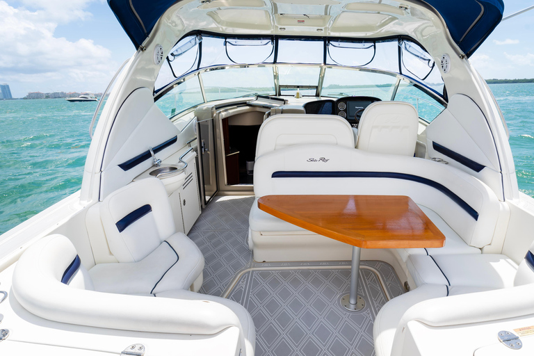 Fort Lauderdale: Private Yacht Cruise 4-Hour Private Yacht Cruise